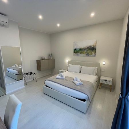 Quintus Luxury Suites Рим Екстер'єр фото